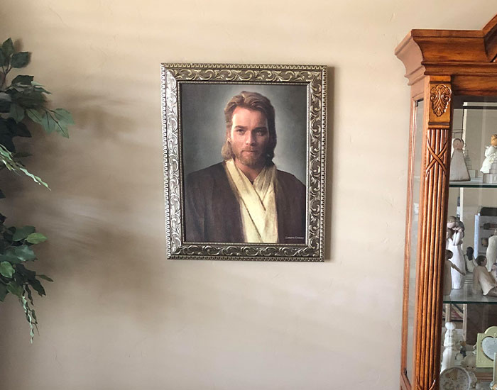 Guy Gives Mormon Parents Obi-Wan Kenobi Portrait, Mom Hangs It, Thinking It’s Jesus Christ
