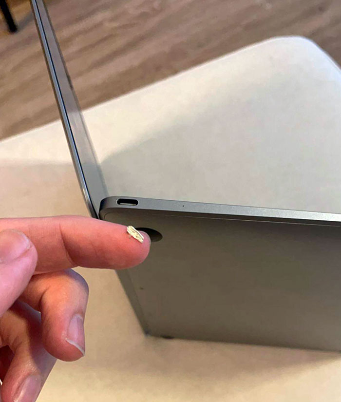 Just Pulled This Out Of My Laptop Charging Hole. I’ve Been Having Issues Plugging Cords In For 4 Years Now