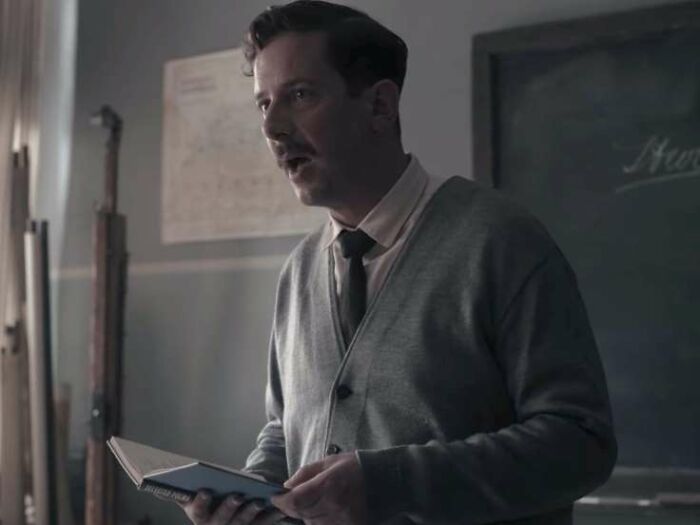 The Show Includes A Few References To Famous Women Who Achieved Success In Fields Often Dominated By Men