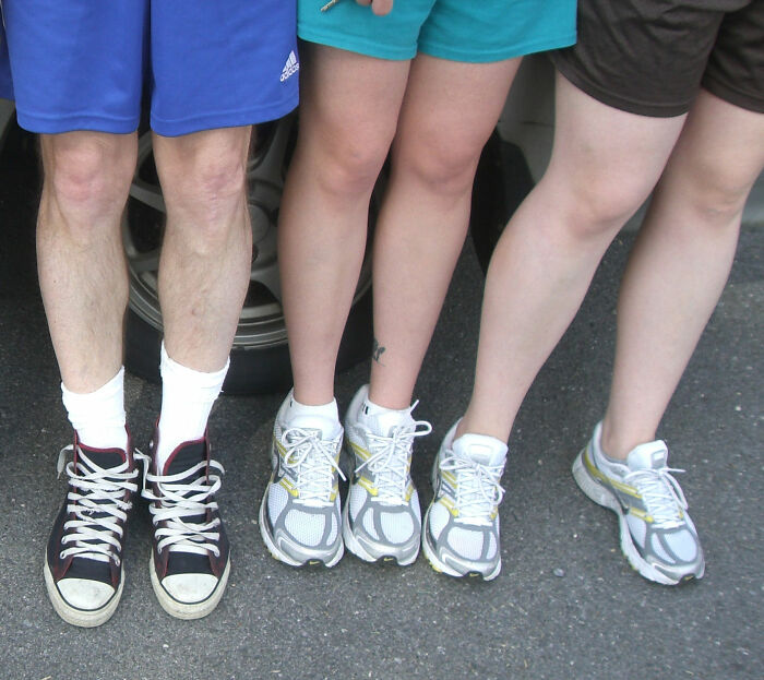 Local People Share 30 Things Tourists Do That Make Them Stand Out As A Non-Local