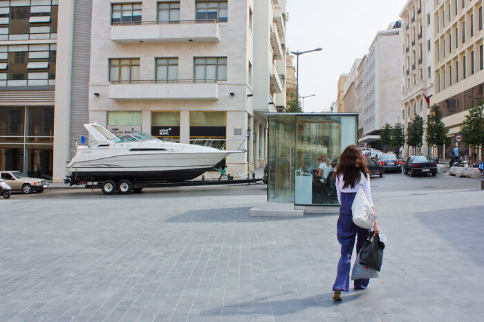 Local People Share 30 Things Tourists Do That Make Them Stand Out As A Non-Local