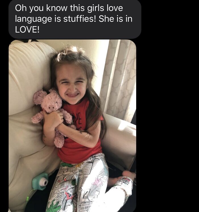 4-Year-Old Feels Lonely In Quarantine, Sets Up A Fairy Garden, Her Neighbor Notices And Pretends To Be A Fairy Named Sapphire For 9 Months 4-Year-Old Feels Lonely In Quarantine, Sets Up A Fairy Garden, Her Neighbor Notices And Pretends To Be A Fairy Named Sapphire For 9 Months