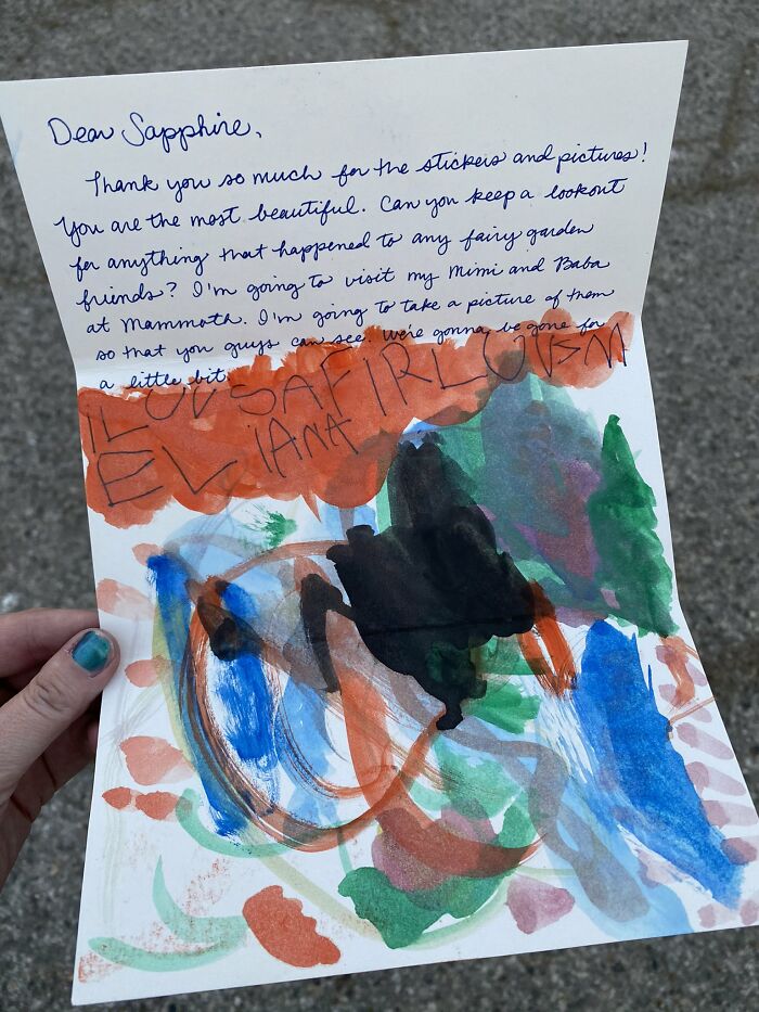 4-Year-Old Feels Lonely In Quarantine, Sets Up A Fairy Garden, Her Neighbor Notices And Pretends To Be A Fairy Named Sapphire For 9 Months 4-Year-Old Feels Lonely In Quarantine, Sets Up A Fairy Garden, Her Neighbor Notices And Pretends To Be A Fairy Named Sapphire For 9 Months