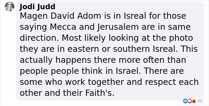 A Powerful Photo Of Muslim And Jewish Paramedics Praying Together Goes Viral