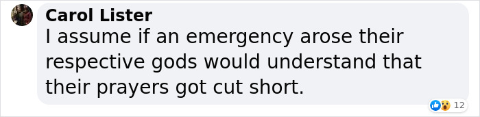 A Powerful Photo Of Muslim And Jewish Paramedics Praying Together Goes Viral A Powerful Photo Of Muslim And Jewish Paramedics Praying Together Goes Viral