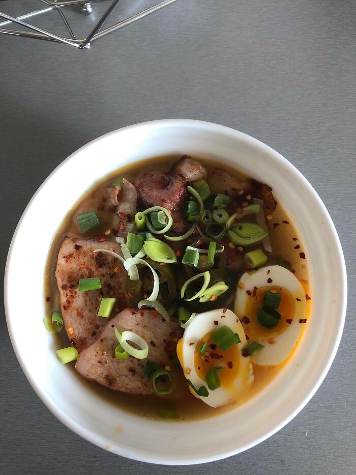 Bacon And Pork Ramen With Mushrooms And Chilli Flakes