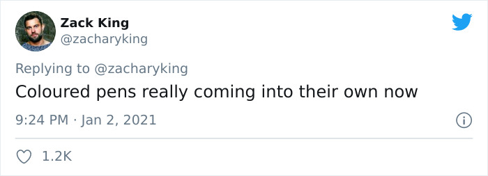 Cat Brings Its Parents A Note From The Neighbors He Visits, They Become Pen Pals With The Cat As Their Postman