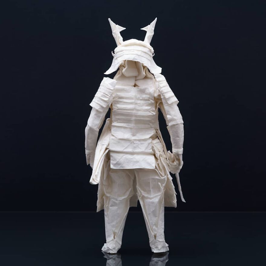 Artist Spent 3 Months Planning A Warrior Samurai That He Folded From A Single Sheet Of Paper (19 Pics)