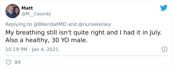 X-Ray Shows The Effect Of COVID-19 On The Lungs Compared To A Smoker's Lungs
