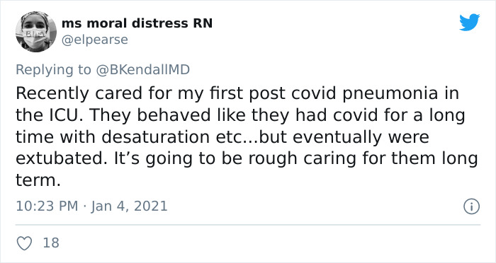 X-Ray Shows The Effect Of COVID-19 On The Lungs Compared To A Smoker's Lungs X-Ray Shows The Effect Of COVID-19 On The Lungs Compared To A Smoker's Lungs