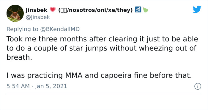 X-Ray Shows The Effect Of COVID-19 On The Lungs Compared To A Smoker's Lungs X-Ray Shows The Effect Of COVID-19 On The Lungs Compared To A Smoker's Lungs