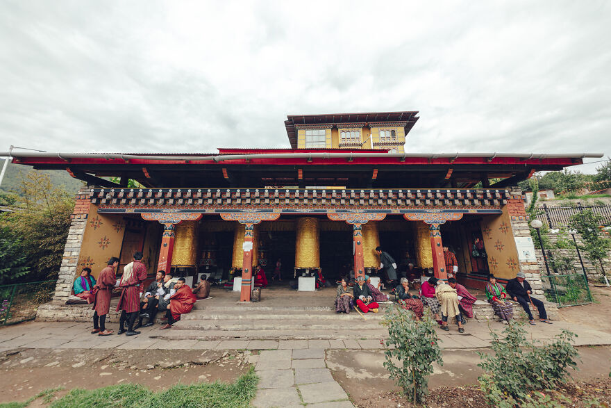 A Place Where A Huge Maniwheel Is Set Up. People Gather Around It And Chant The Mantra Of Guanyin Bodhisattva While Turning The Wheel All Day Long.
