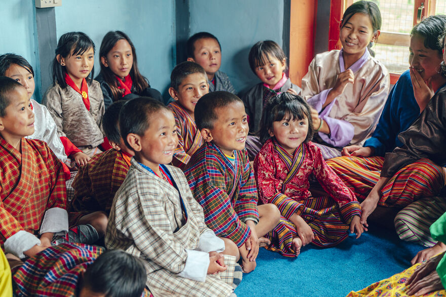 I Visited A Youth Center In The Ha Prefecture. It Is A Place Like School Children. I Had A Chance To Interact With The Children There. The Pure Expressions On The Children's Faces As They Listened Intently To The Stories Of Travelers From Other Countries Touched My Heart.