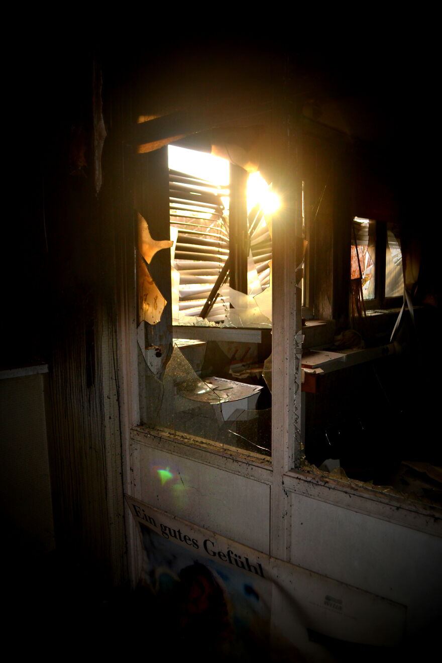 My Exploration Of A Clinic That Was Abandoned In 2002, From One Day To The Next