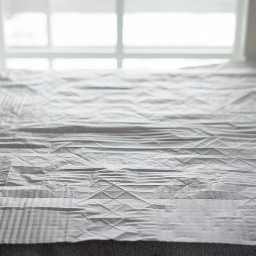 Artist Spent 3 Months Planning A Warrior Samurai That He Folded From A Single Sheet Of Paper (19 Pics) Artist Spent 3 Months Planning A Warrior Samurai That He Folded From A Single Sheet Of Paper (19 Pics)