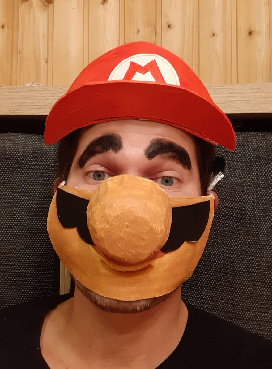Super Mario