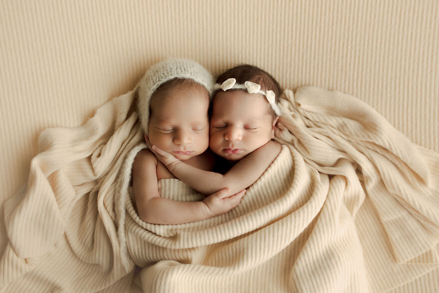 Newborn Babies In Chicagoland Newborn Photo Studio