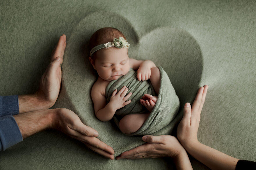Newborn Babies In Chicagoland Newborn Photo Studio