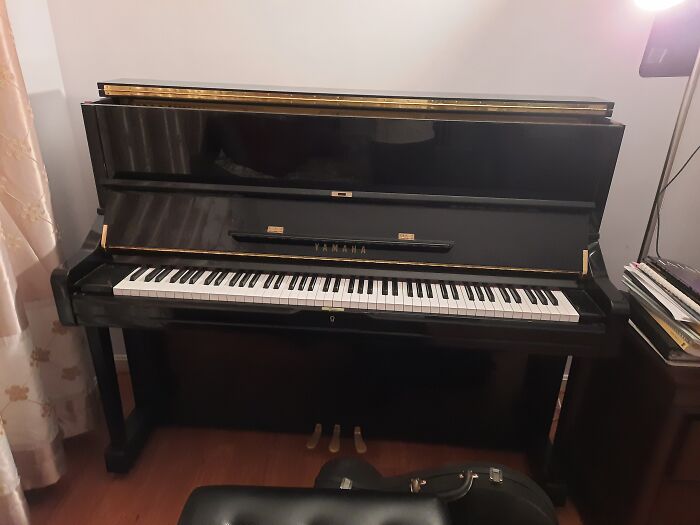 Yamaha U1 Piano