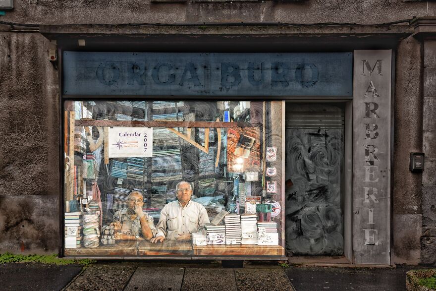 Digital-Art-Shops-Reopened-Superimposing-Photos-Lockdown-Aurillac-Bernard-Russo
