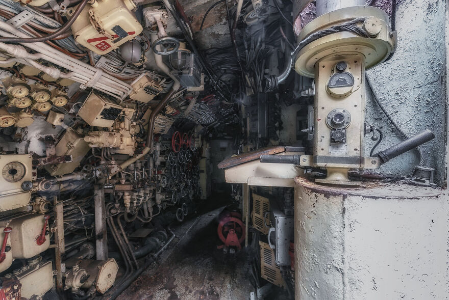 Our 15 Photos Show What’s Inside This Abandoned Soviet Submarine That We Found In European Waters 