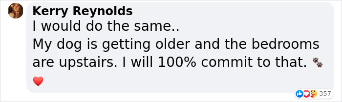 Adopted Dog Is Too Old And Sick To Sleep Upstairs, Family Takes Turns Sleeping With Him On the Couch Every Night Adopted Dog Is Too Old And Sick To Sleep Upstairs, Family Takes Turns Sleeping With Him On the Couch Every Night