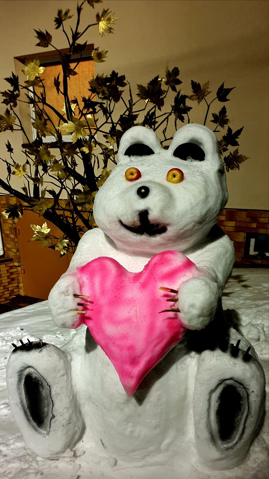 35 Mind-Blowing Photos Of Snow Sculptures In Lithuania, From Octopuses To A Human-Size Pikachu