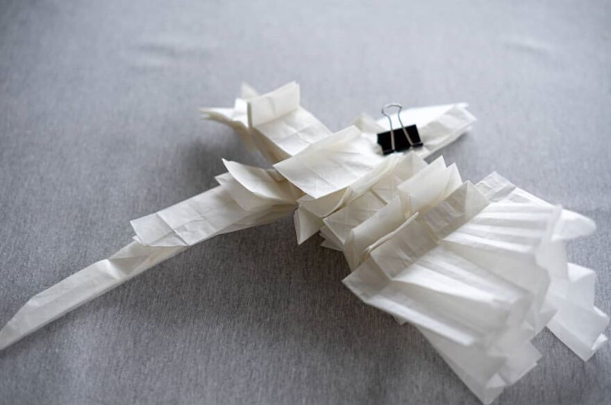 Artist Spent 3 Months Planning A Warrior Samurai That He Folded From A Single Sheet Of Paper (19 Pics) Artist Spent 3 Months Planning A Warrior Samurai That He Folded From A Single Sheet Of Paper (19 Pics)