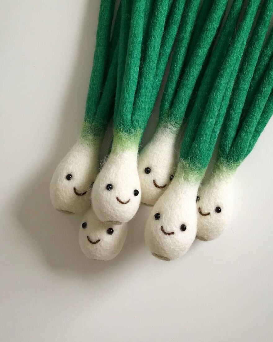This Ukrainian Artist Creates Wool Sculptures So Adorable That You Will Fall In Love