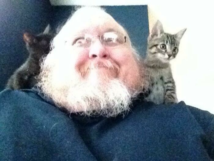 I See Your One Shoulder Cat And Raise