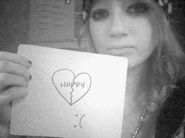 2010 When My Boyfriend Broke Up With Me On Xmas For My Friend Lmao I Was 13