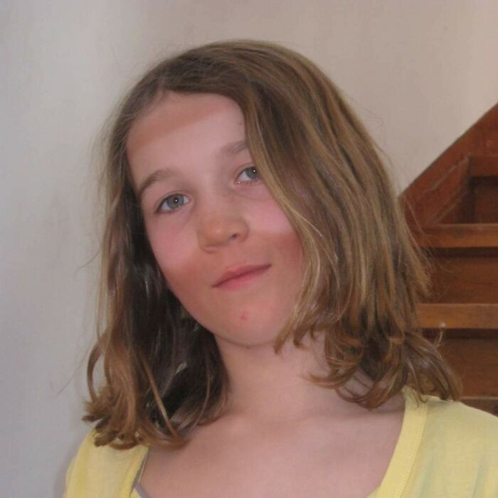 At My School This Tan Line Was A Status Symbol