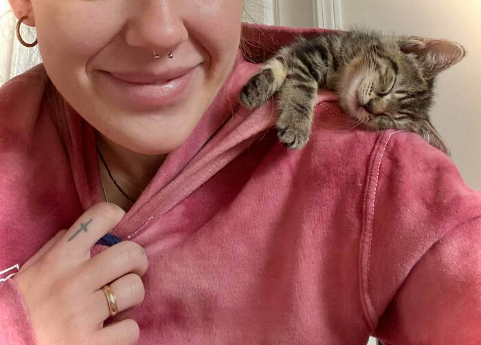 Now I Would Normally Never Wear Real Fur, But This Neck Warmer (Peach) Was Just Too Cute To Resist