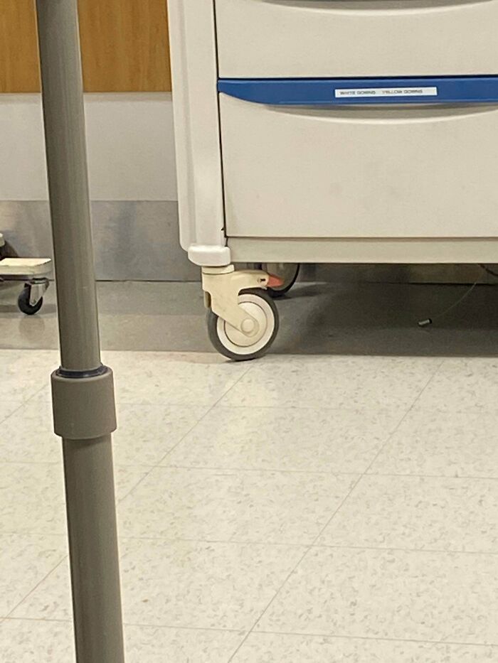 The Wheel Looks Like A Goose Head Holding A Wheel