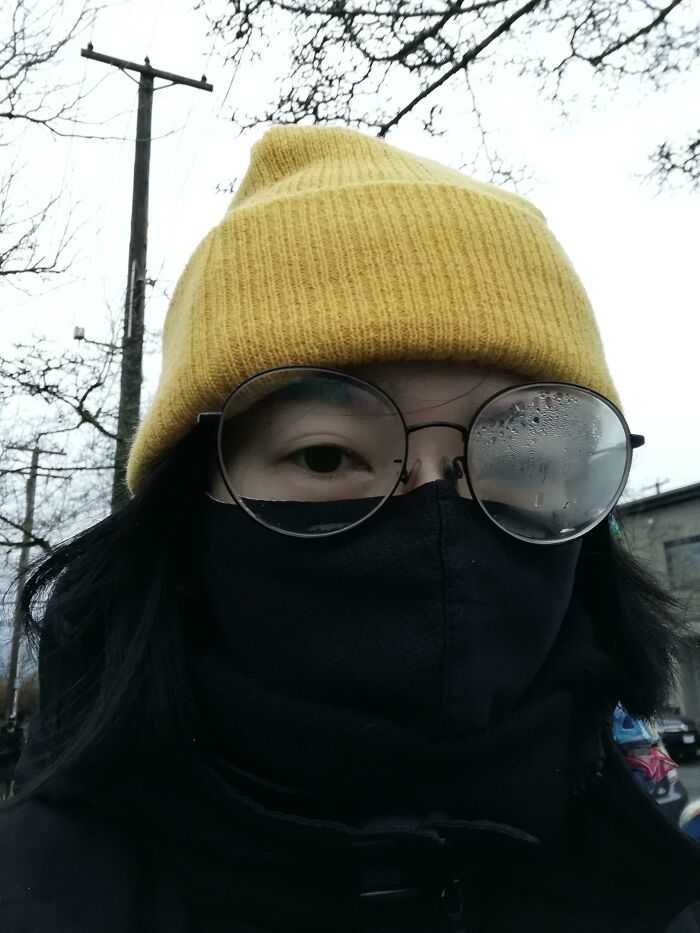 Due To The Difference In Prescription/Lens Thickness, My Left Glasses Lens (-3) Defogs More Quickly Than My Right Lens (-5)