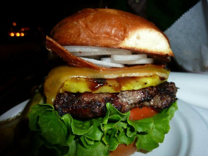 Fast Food Burger I Got In Hawaii Looked Like It Just Came Off The Set Of A Commercial Shoot