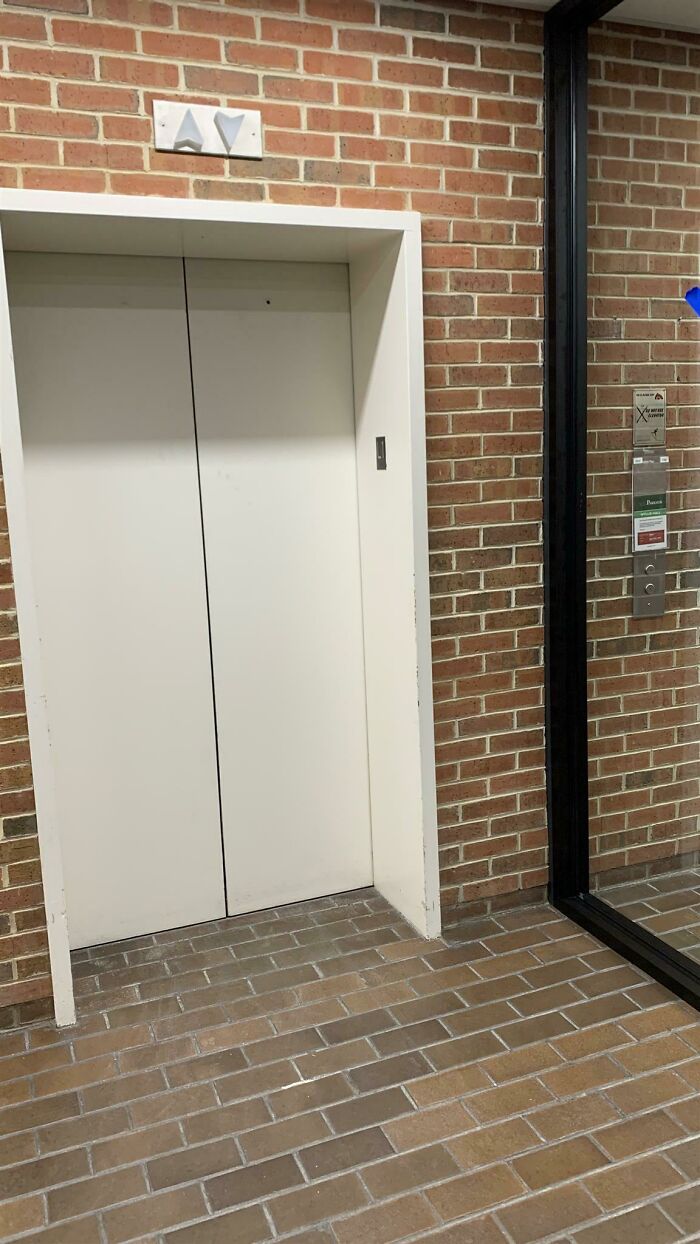 Installed The Glass Partition, Boss