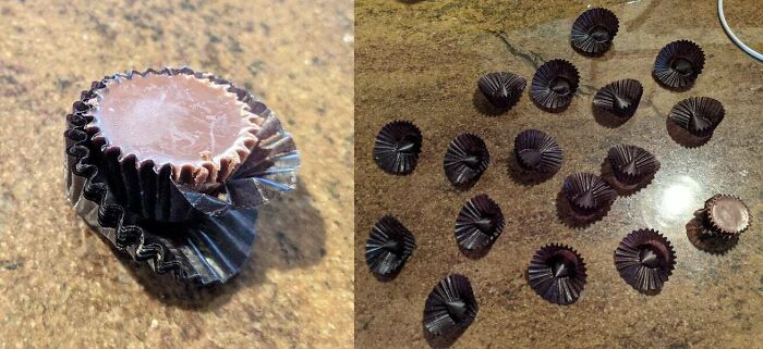 Reece's Mini Cup With Seventeen Wrappers