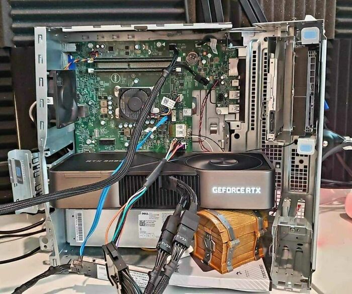 "If It Fits, It Sits" From Ppc On Facebook