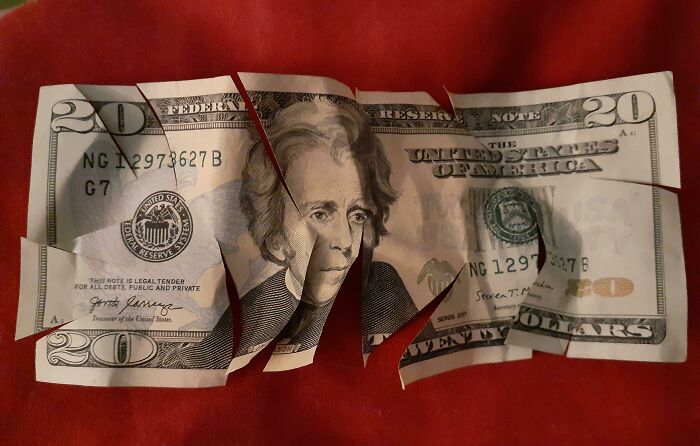 My 3-Year-Old Son Found My Wallet When I Was Cooking During Arts And Crafts Time