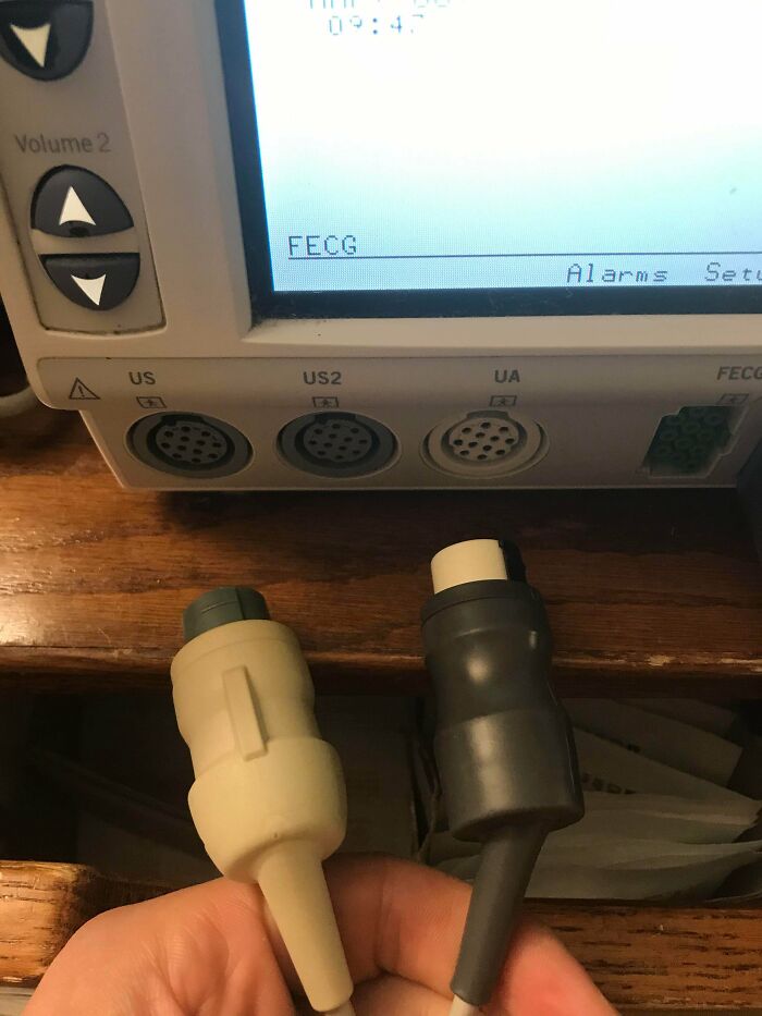 Instructions: Gray Goes To Gray, White Goes To White. Both Plugs Are Both Colors