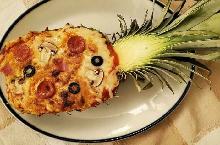 Pizza Pineapple
