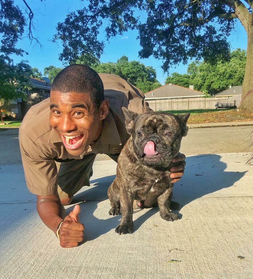 Delivery Man Continues To Take Breaks On The Way To Take Pictures And Pet The Dogs He Meets (New Pics)