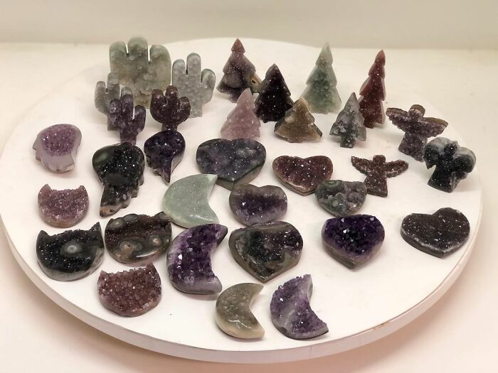 Once-In-A-Lifetime Find: Miners In Uruguay Get Surprised With A Beautiful Heart-Shaped Amethyst Geode Once-In-A-Lifetime Find: Miners In Uruguay Get Surprised With A Beautiful Heart-Shaped Amethyst Geode