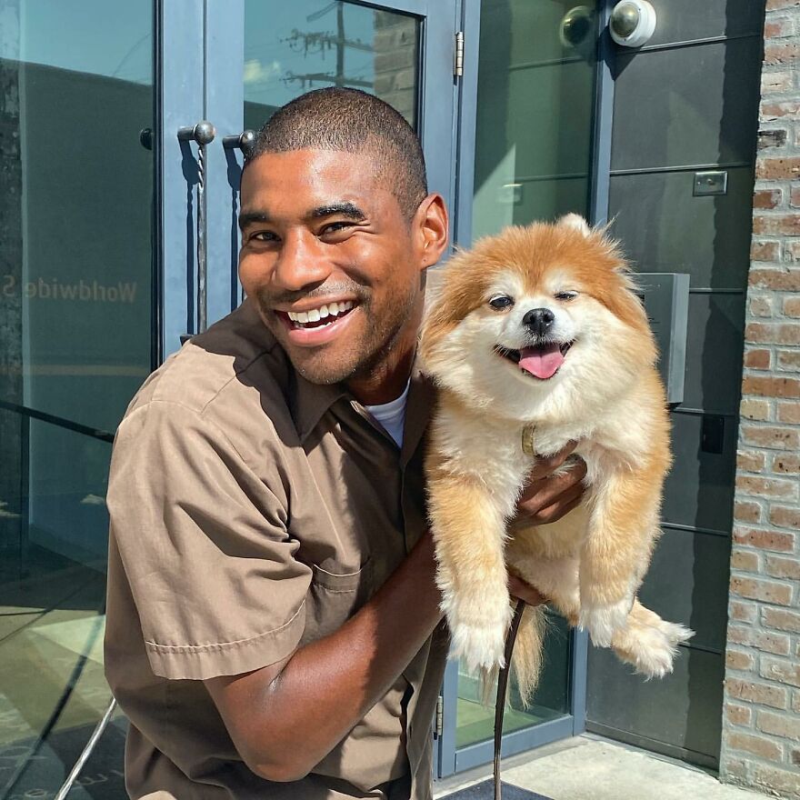 Delivery Man Continues To Take Breaks On The Way To Take Pictures And Pet The Dogs He Meets (New Pics)
