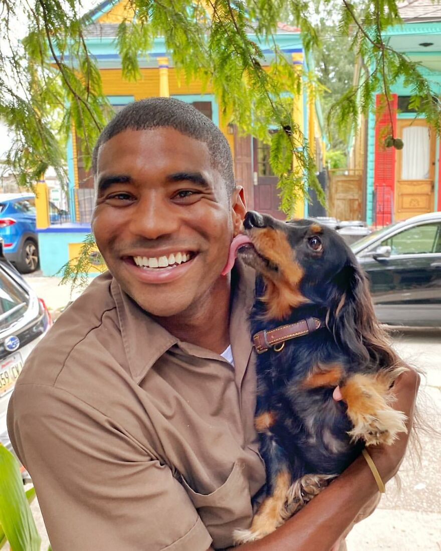 Delivery Man Continues To Take Breaks On The Way To Take Pictures And Pet The Dogs He Meets (New Pics)