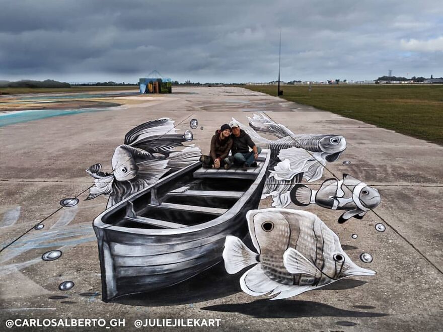 Anamorphic-Street-Art-3D-Optical-Illusions-Carlos-Alberto-Gh