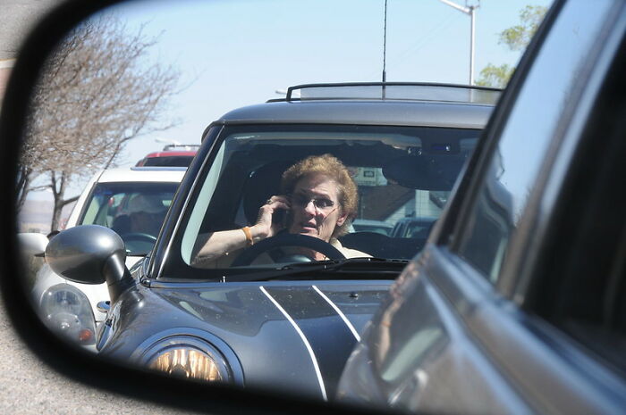 People Are Sharing What Double Standards Between Men And Women Annoy Them So Much, It's Disgusting (50 Pics)