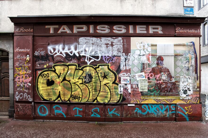 Digital-Art-Shops-Reopened-Superimposing-Photos-Lockdown-Aurillac-Bernard-Russo