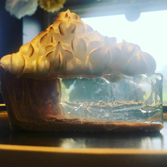 A Transparent Lemon Meringue Pie By A Leeds-Based Chef Amazed The Internet, And Now People Are Asking For A Recipe A Transparent Lemon Meringue Pie By A Leeds-Based Chef Amazed The Internet, And Now People Are Asking For A Recipe